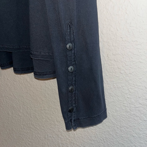 Free People - size medium - long sleeve blouse - Picture 3 of 4